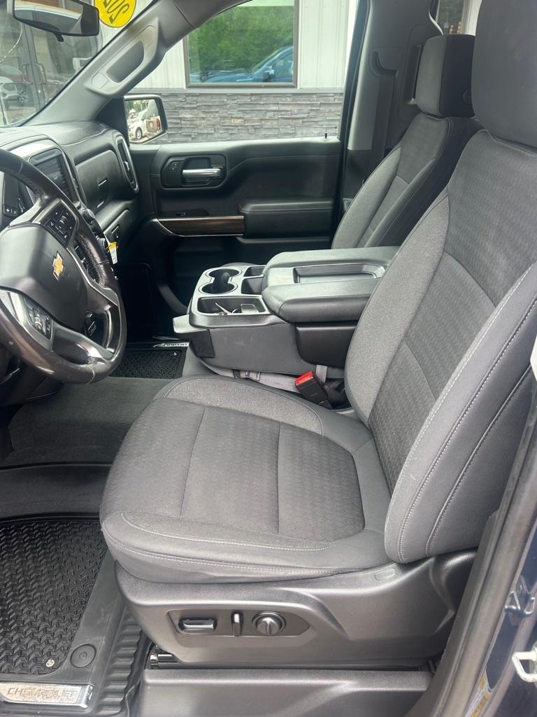 Chevrolet Silverado 1500  2021