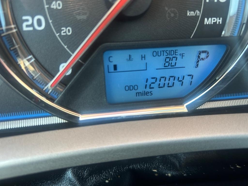 Toyota RAV4  2015