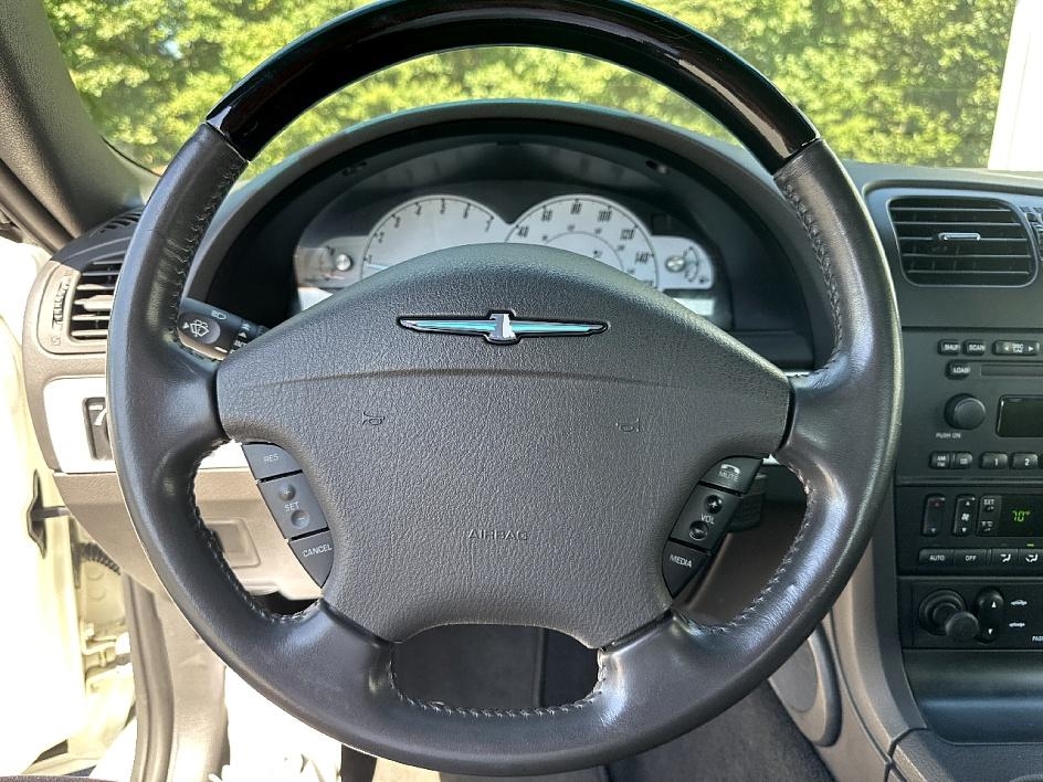 Ford Thunderbird 2dr Conv w/Hardtop Premium 2002