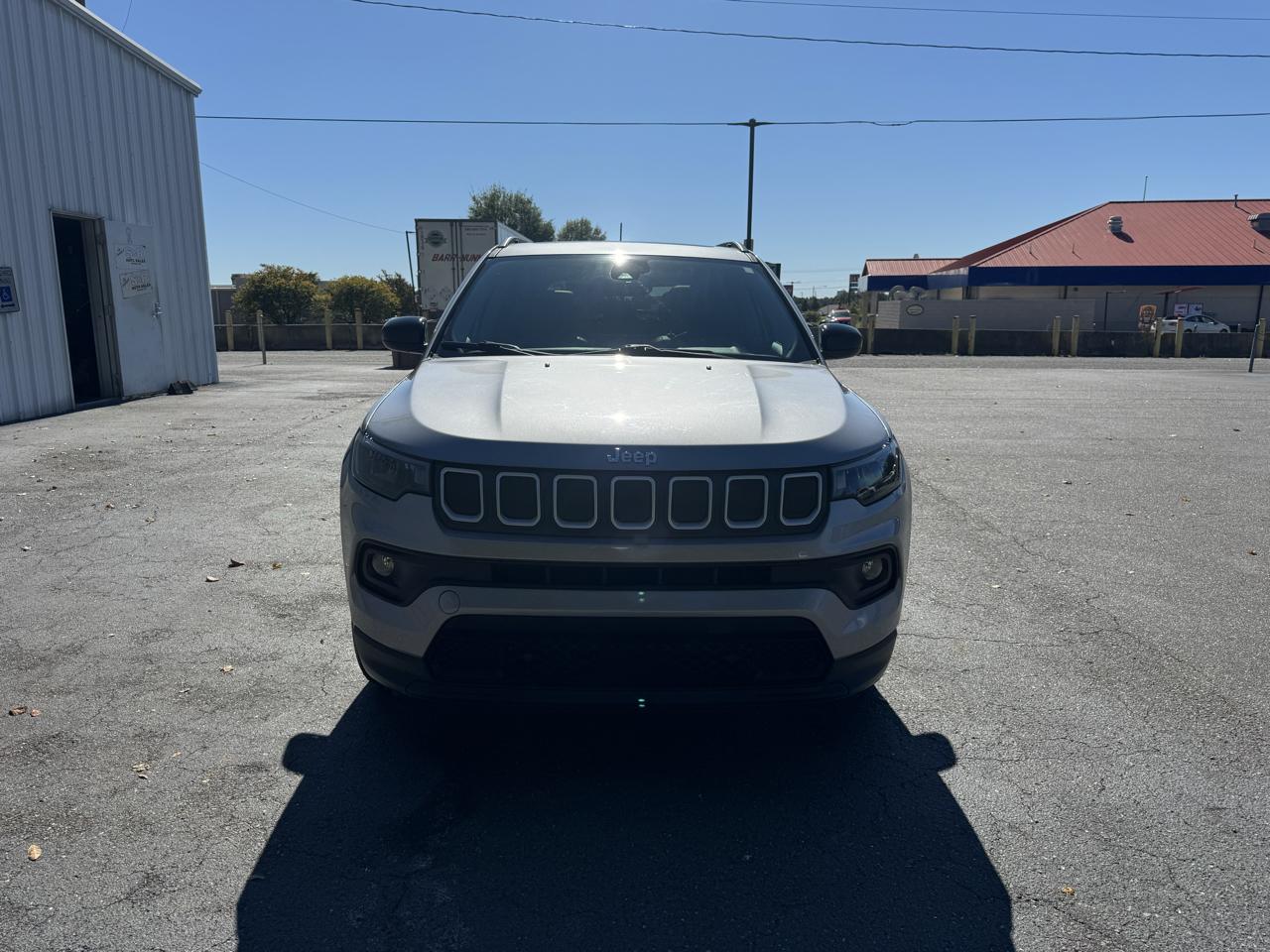 Jeep Compass Latitude w/Sun/Safety Pkg FWD 2022