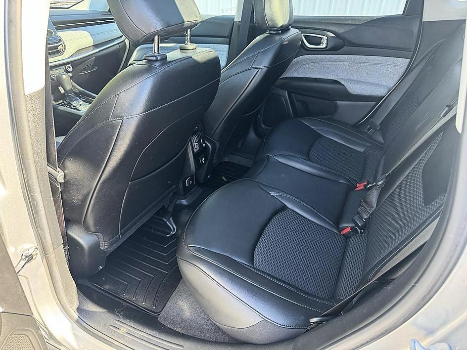 Jeep Compass Latitude w/Sun/Safety Pkg FWD 2022