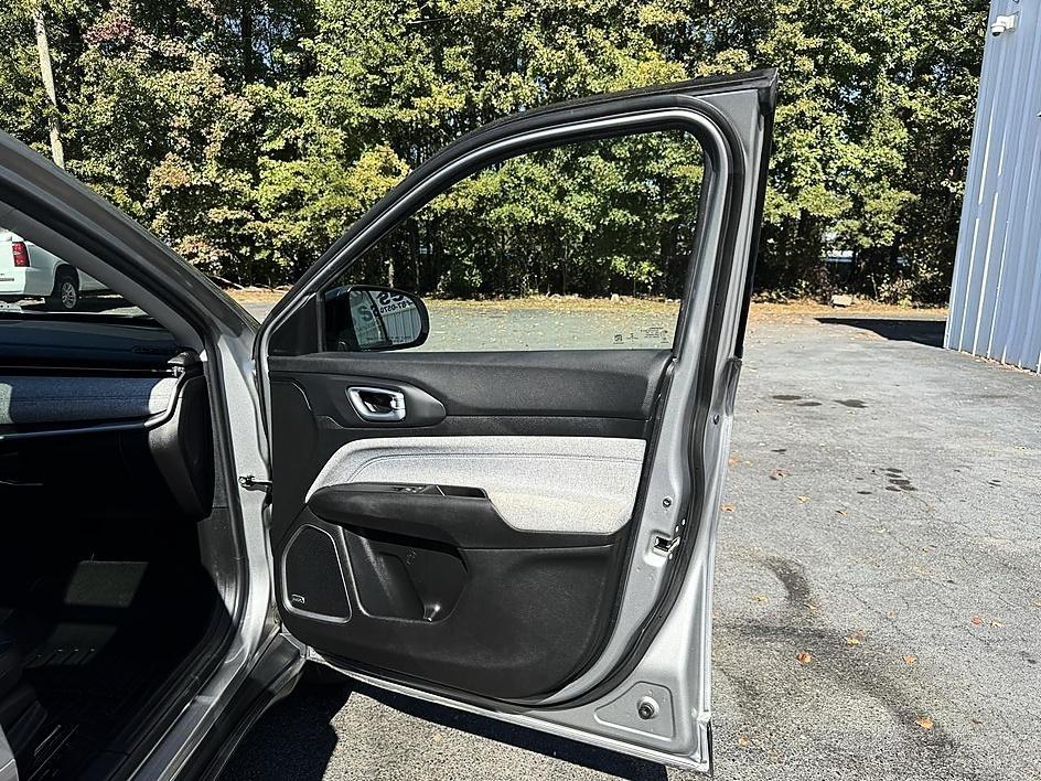 Jeep Compass Latitude w/Sun/Safety Pkg FWD 2022