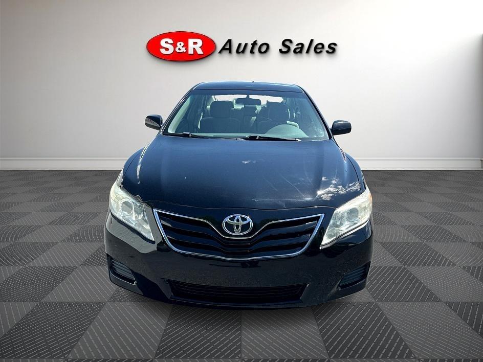 Toyota Camry 4dr Sdn I4 Man LE (Natl) 2011