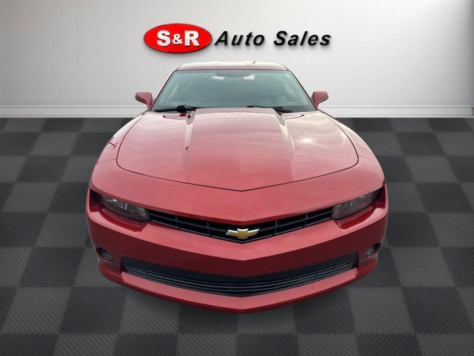 2015 Chevrolet Camaro photo 2