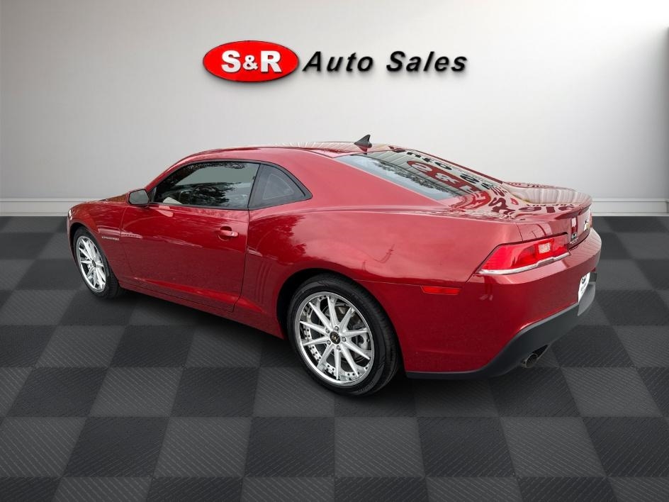 2015 Chevrolet Camaro photo 4