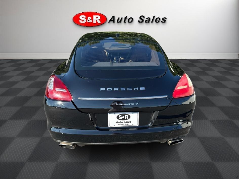 Porsche Panamera 4dr HB 2011