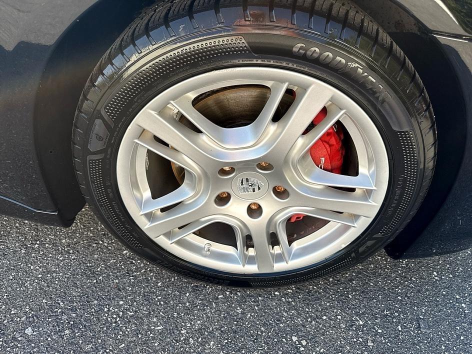 Porsche Panamera 4dr HB 2011