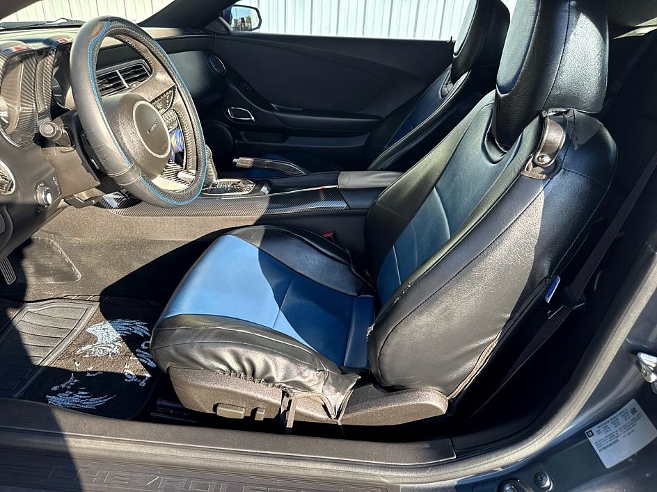 Chevrolet Camaro 2dr Conv 1LT 2011