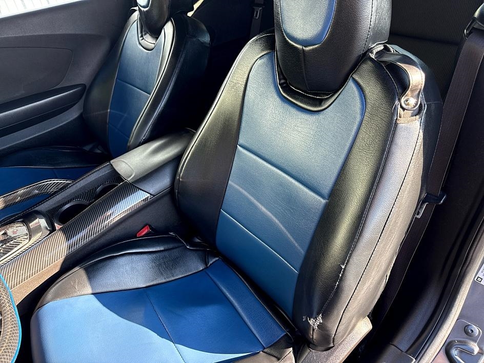 Chevrolet Camaro 2dr Conv 1LT 2011