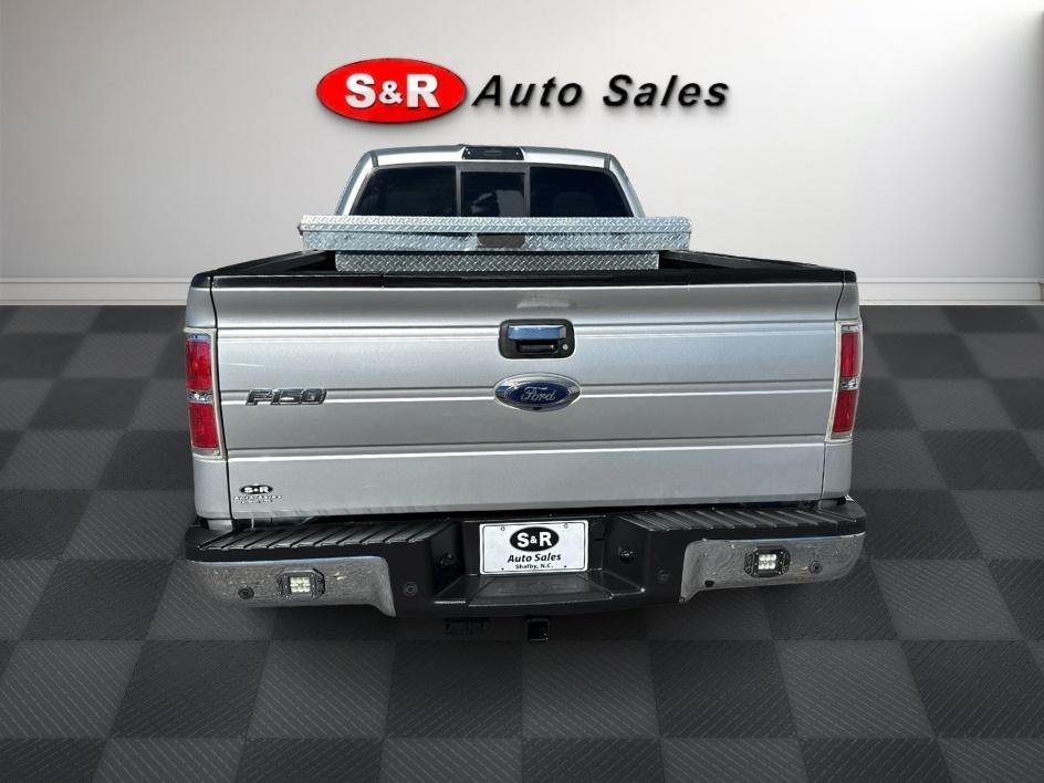Ford F-150 4WD SuperCab 133" XLT 2014