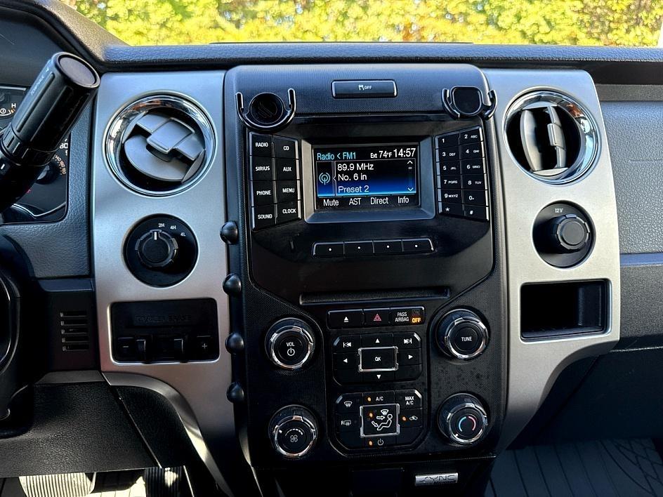 Ford F-150 4WD SuperCab 133" XLT 2014