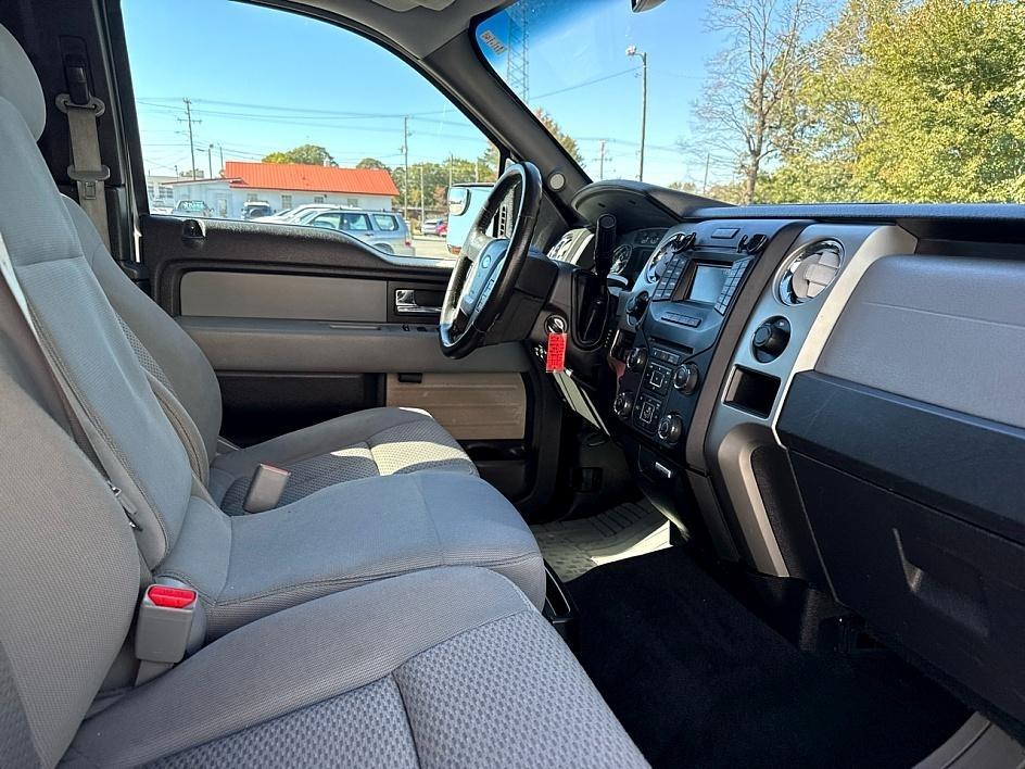Ford F-150 4WD SuperCab 133" XLT 2014