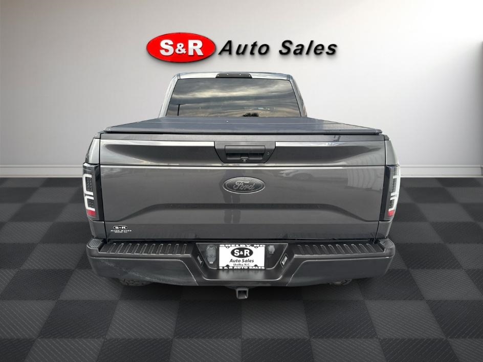 Ford F-150 4WD SuperCrew 139" XLT 2016