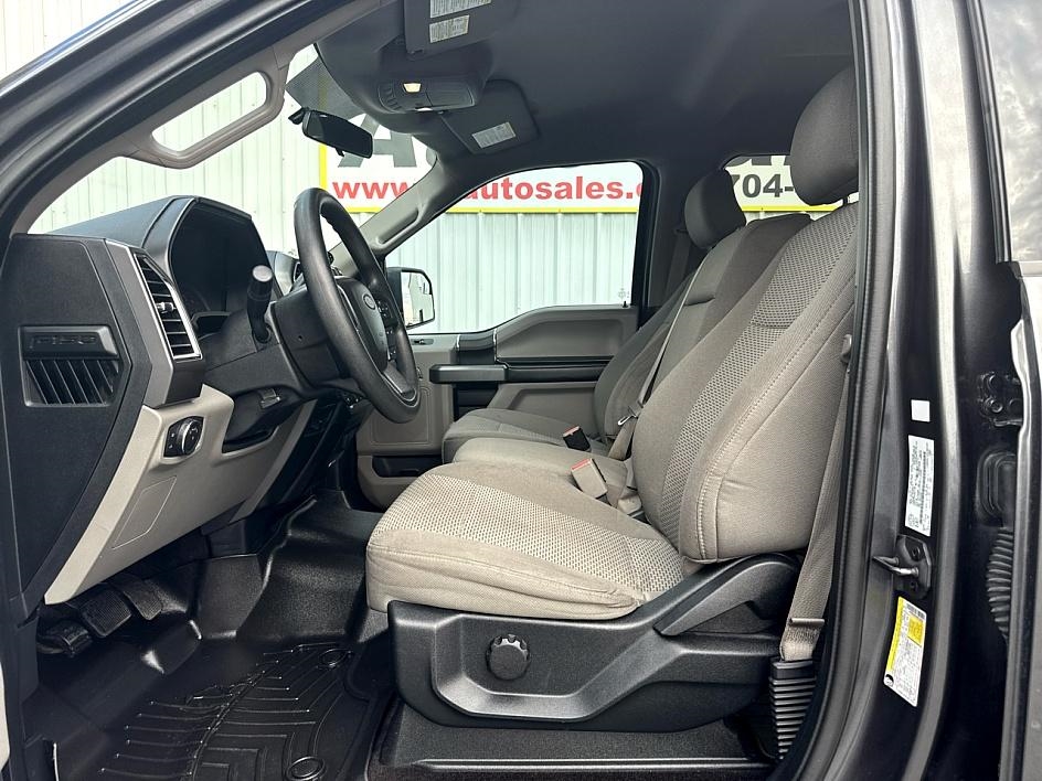 Ford F-150 4WD SuperCrew 139" XLT 2016