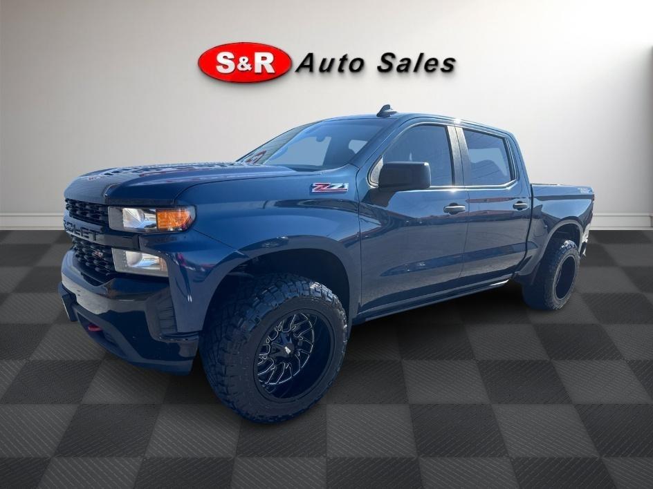Chevrolet Silverado 1500 4WD Crew Cab 147" Custom Trail Boss 2020