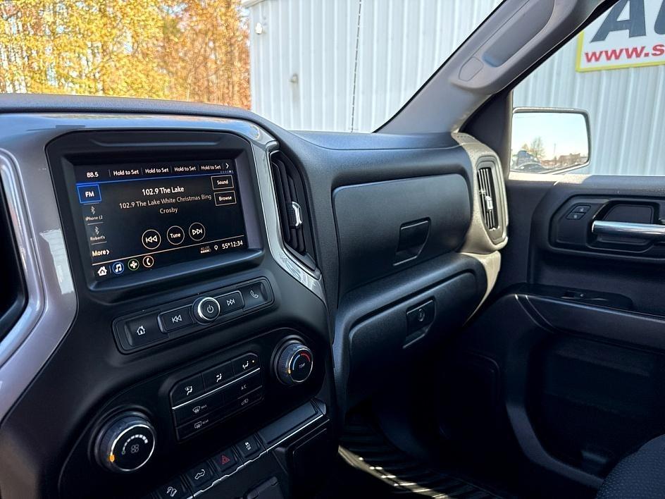 Chevrolet Silverado 1500 4WD Crew Cab 147" Custom Trail Boss 2020