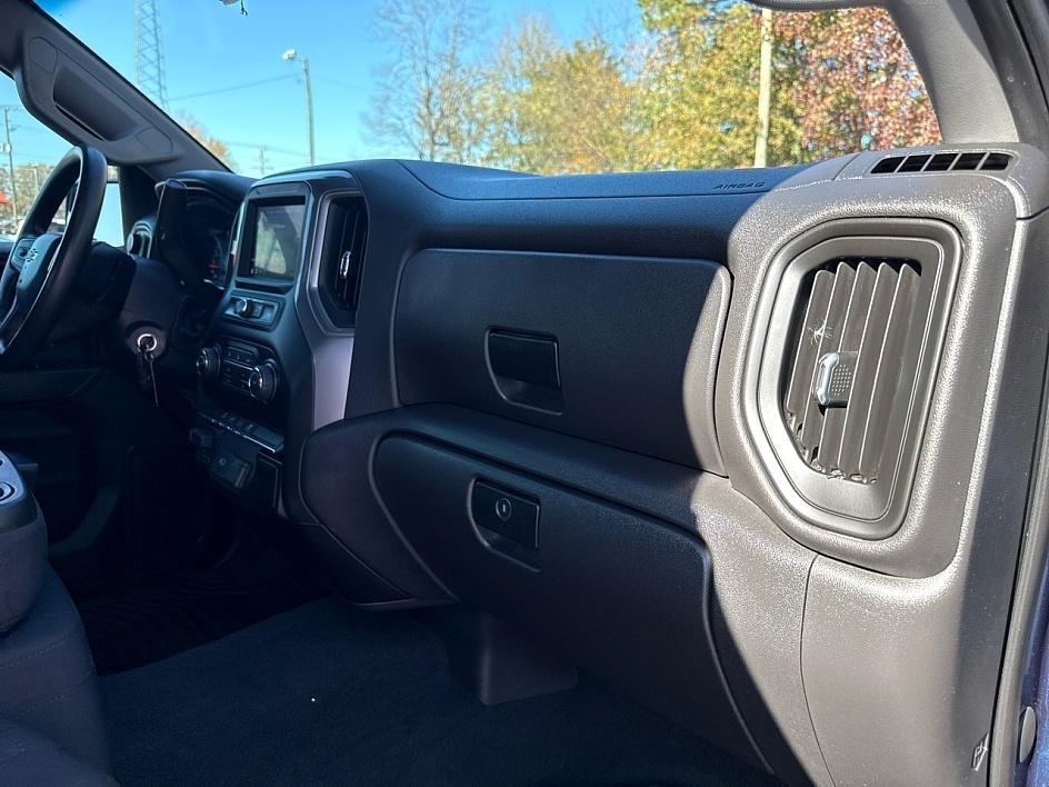 Chevrolet Silverado 1500 4WD Crew Cab 147" Custom Trail Boss 2020