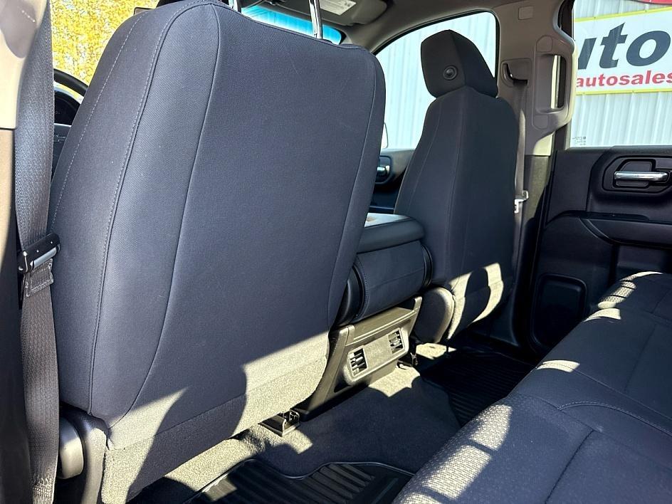 Chevrolet Silverado 1500 4WD Crew Cab 147" Custom Trail Boss 2020
