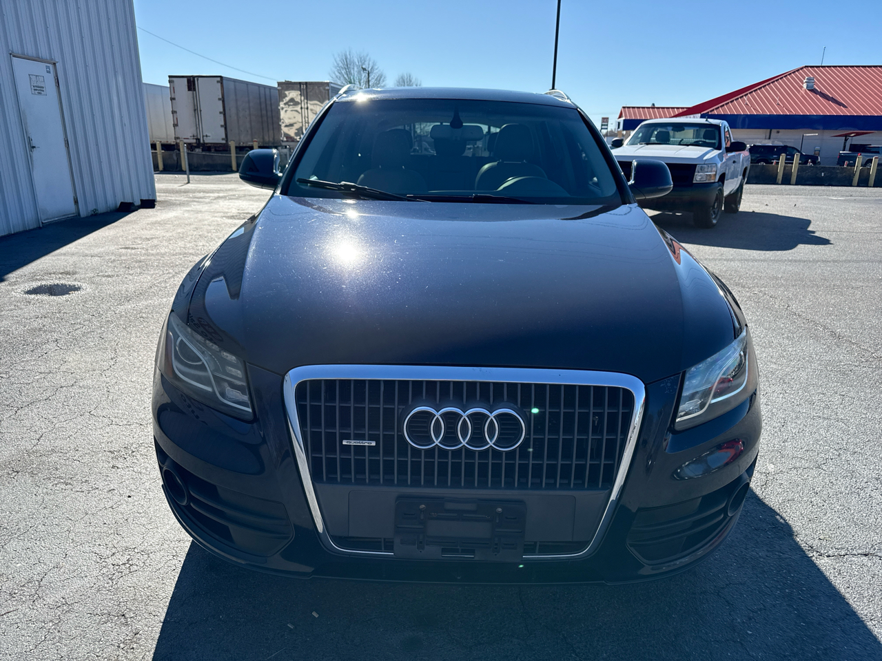 Audi Q5 quattro 4dr 2.0T Premium Plus 2011