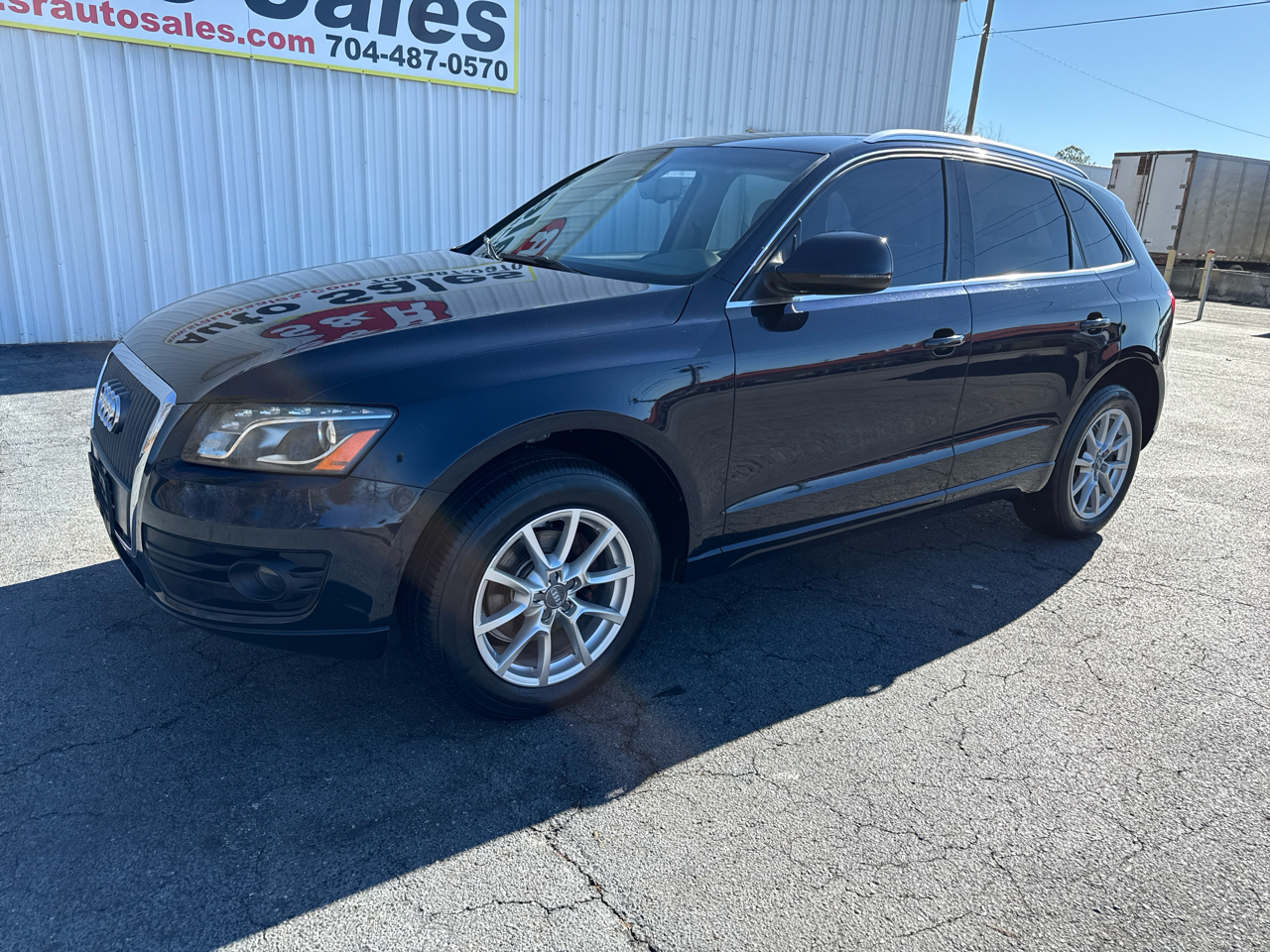 Audi Q5 quattro 4dr 2.0T Premium Plus 2011