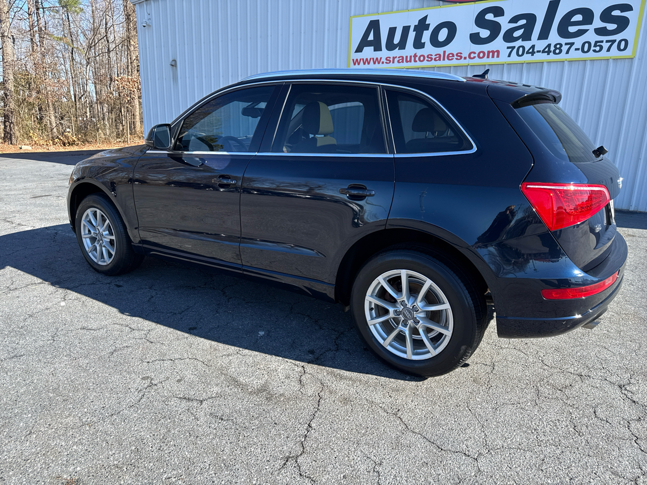 Audi Q5 quattro 4dr 2.0T Premium Plus 2011