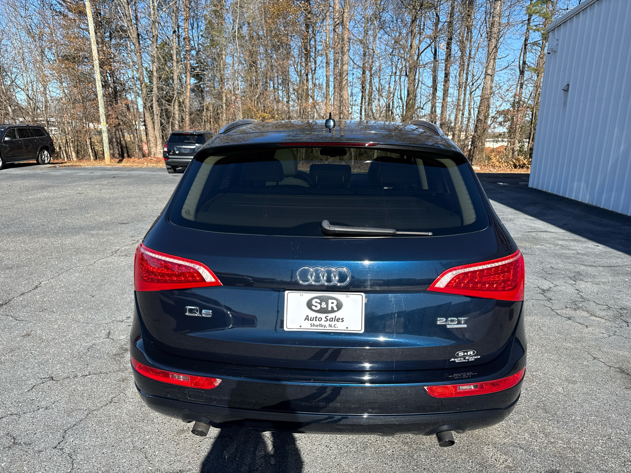 Audi Q5 quattro 4dr 2.0T Premium Plus 2011