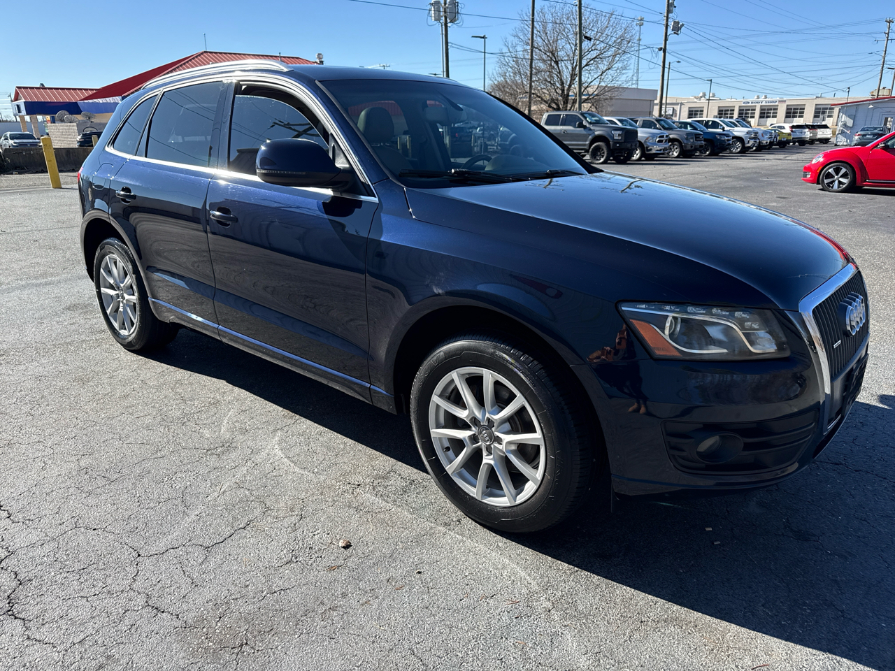 Audi Q5 quattro 4dr 2.0T Premium Plus 2011