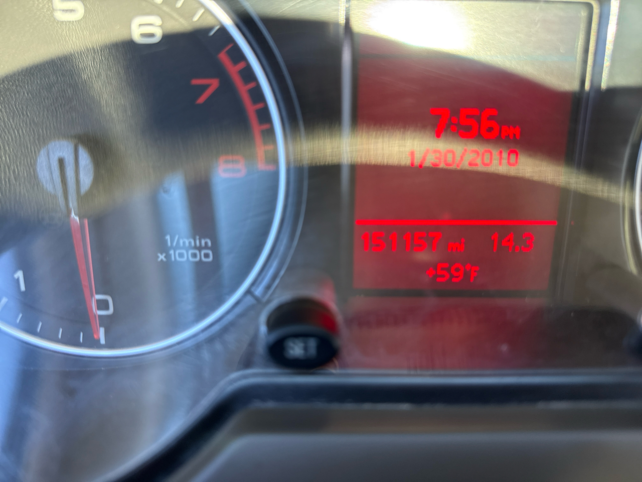 Audi Q5 quattro 4dr 2.0T Premium Plus 2011