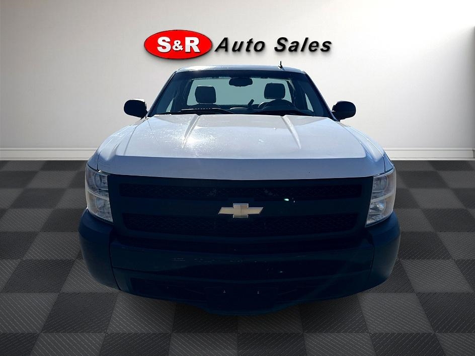 Chevrolet Silverado 1500 2WD Reg Cab 133.0" Work Truck 2008