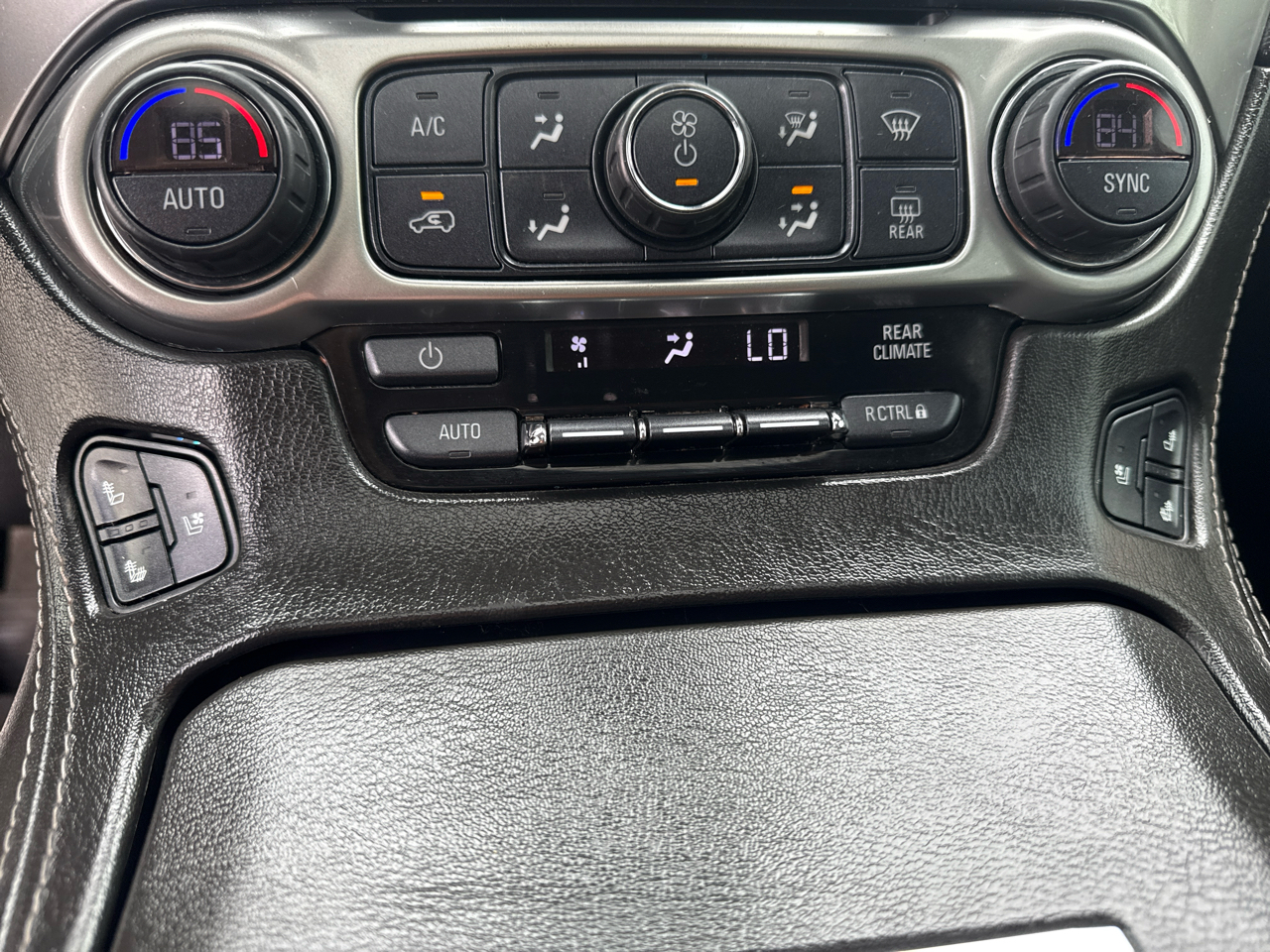 Chevrolet Tahoe 2WD 4dr Premier 2020