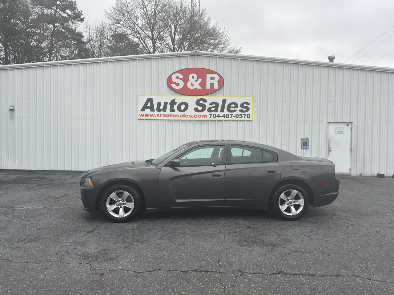 2013 Dodge Charger 4dr Sdn SE RWD