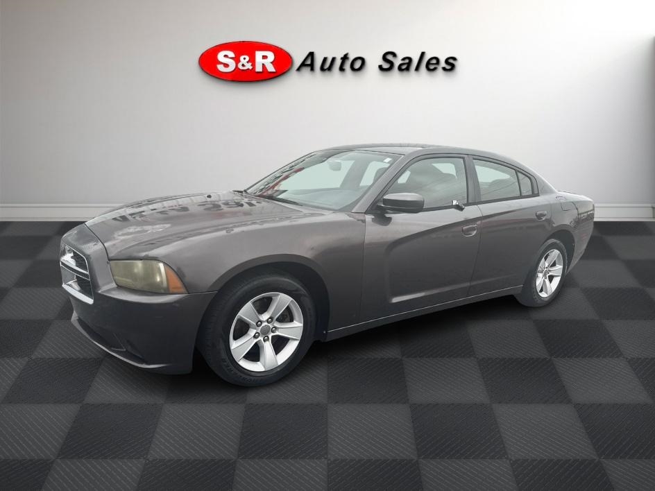 Dodge Charger 4dr Sdn SE RWD 2013