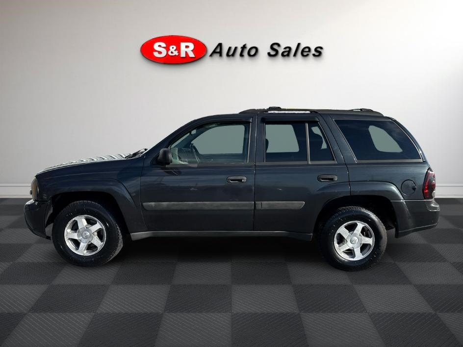2005 Chevrolet TrailBlazer 4dr 4WD LS