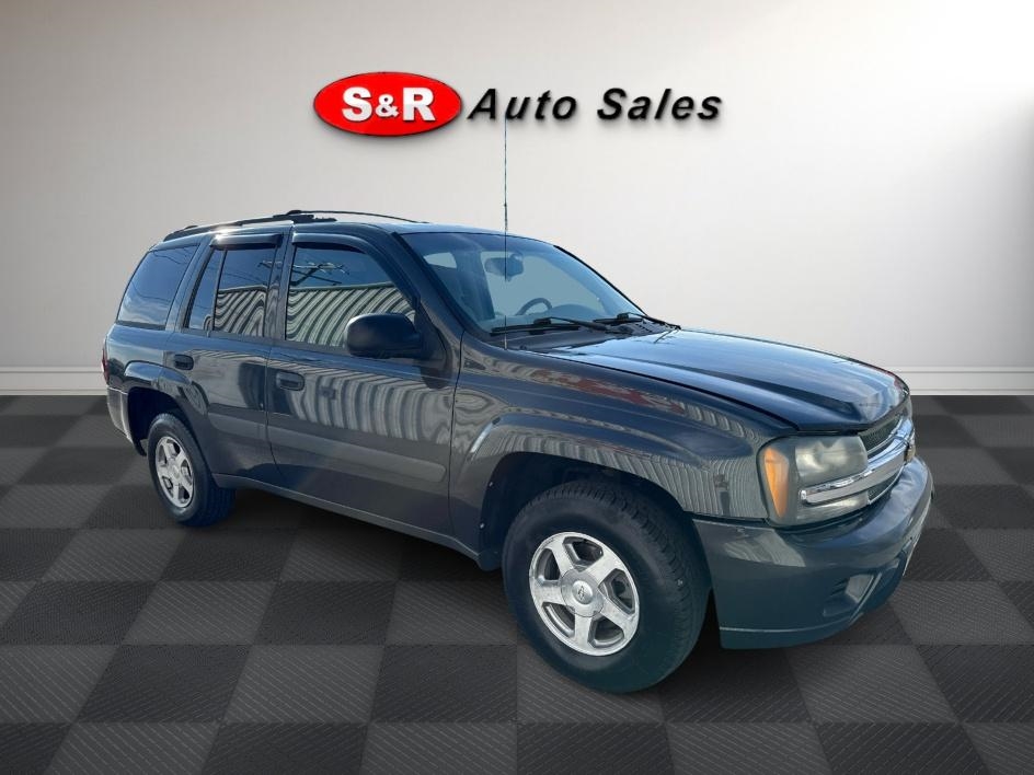 Chevrolet TrailBlazer 4dr 4WD LS 2005