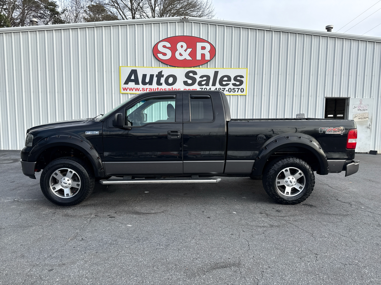 2005 Ford F-150 Supercab 145" Lariat 4WD
