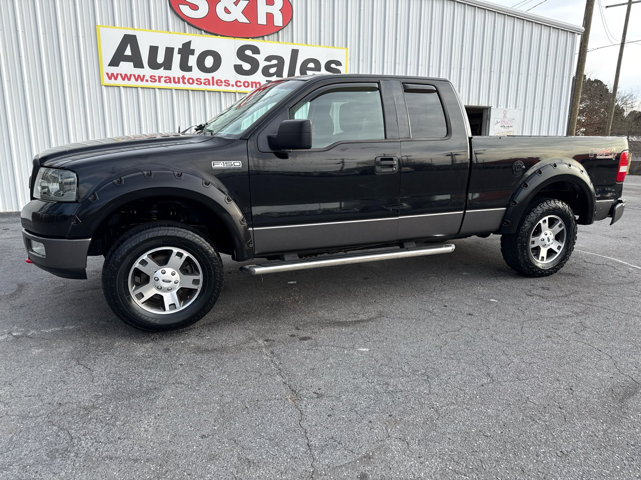 Ford F-150 Supercab 145" Lariat 4WD 2005