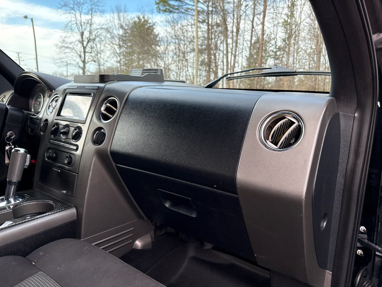 Ford F-150 Supercab 145" Lariat 4WD 2005