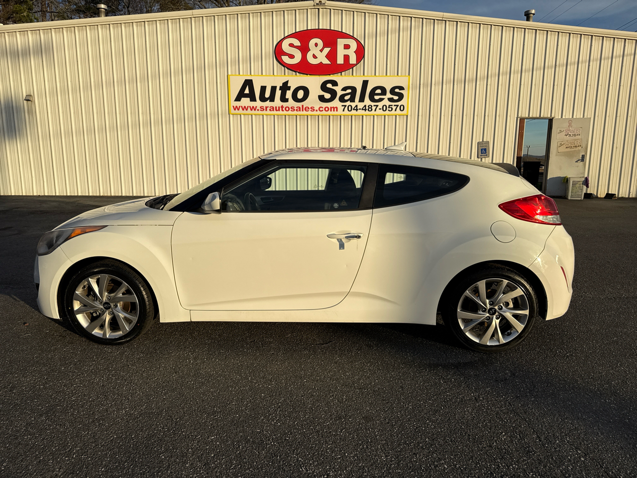Hyundai Veloster 3dr Cpe Auto 2016