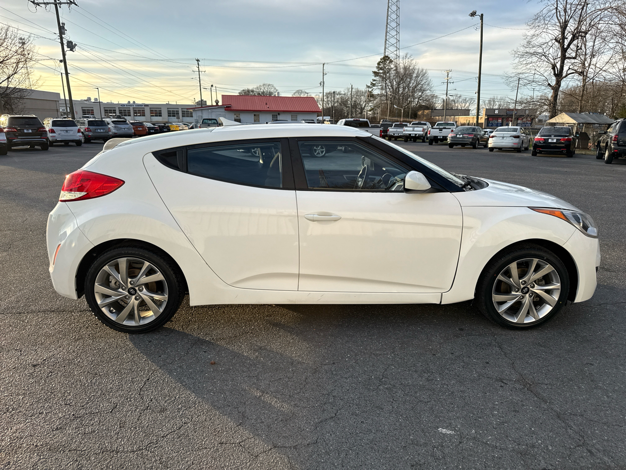 Hyundai Veloster 3dr Cpe Auto 2016