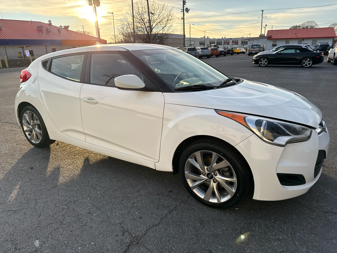 Hyundai Veloster 3dr Cpe Auto 2016