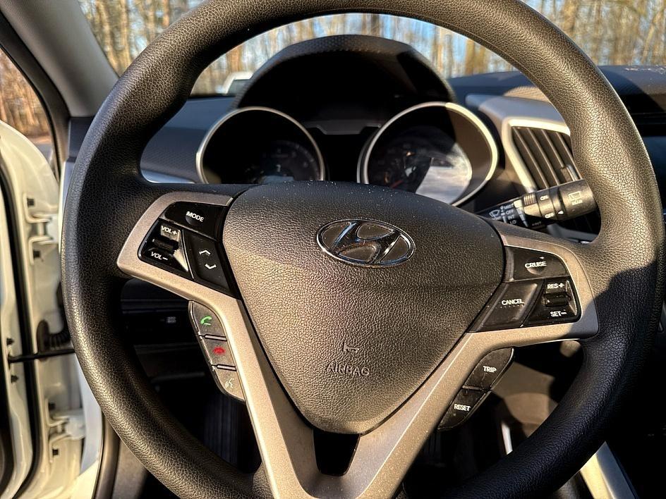 Hyundai Veloster 3dr Cpe Auto 2016