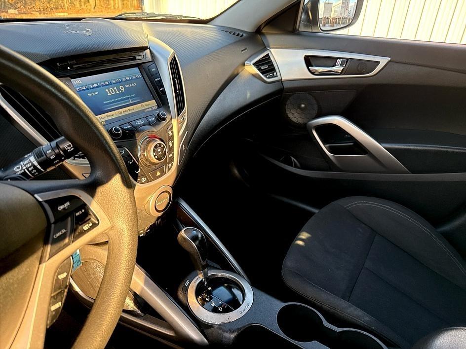 Hyundai Veloster 3dr Cpe Auto 2016