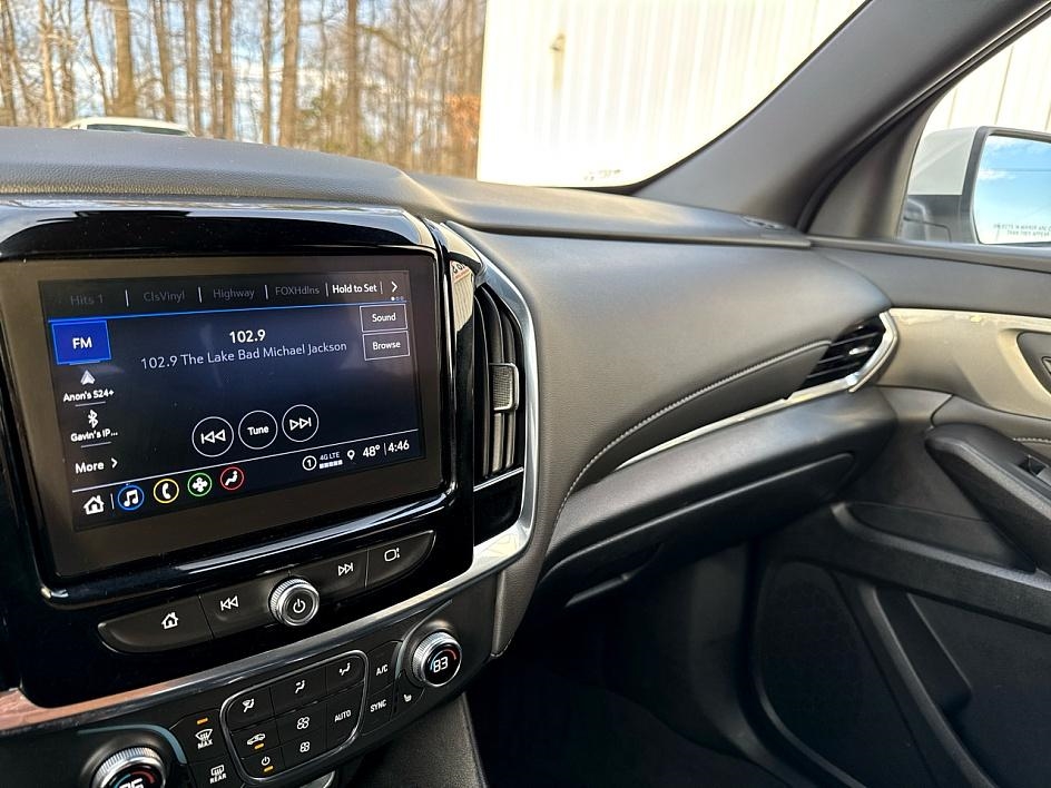 Chevrolet Traverse FWD 4dr LT Cloth w/1LT 2023