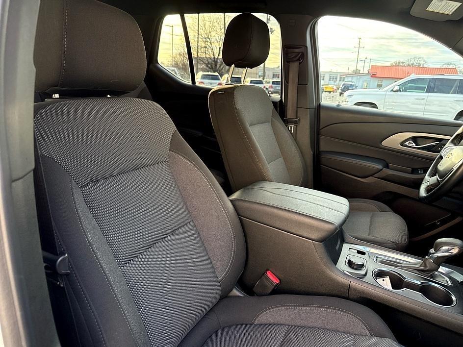 Chevrolet Traverse FWD 4dr LT Cloth w/1LT 2023