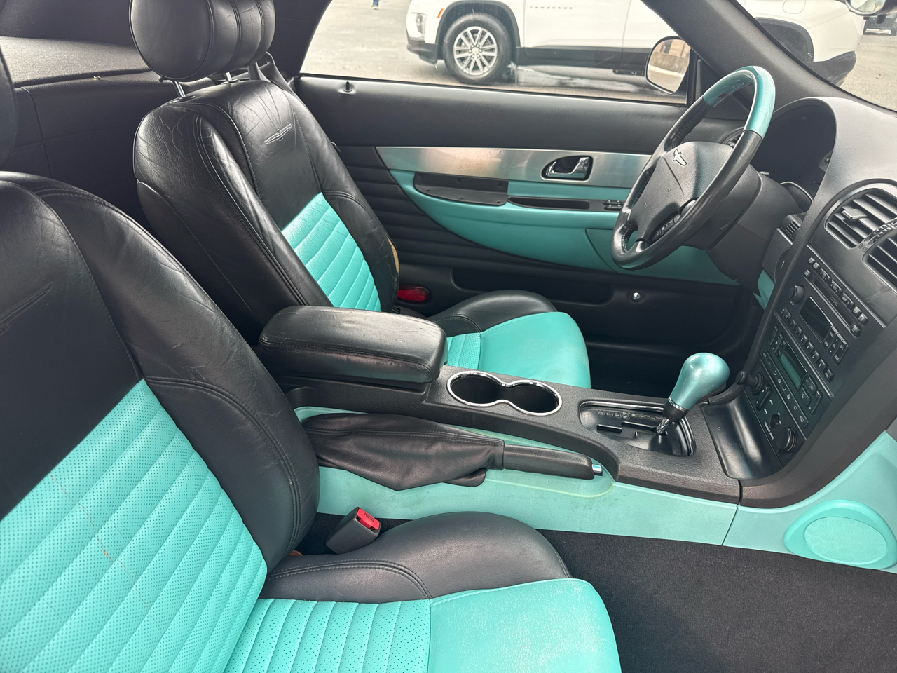 Ford Thunderbird 2dr Conv w/Hardtop Premium 2002