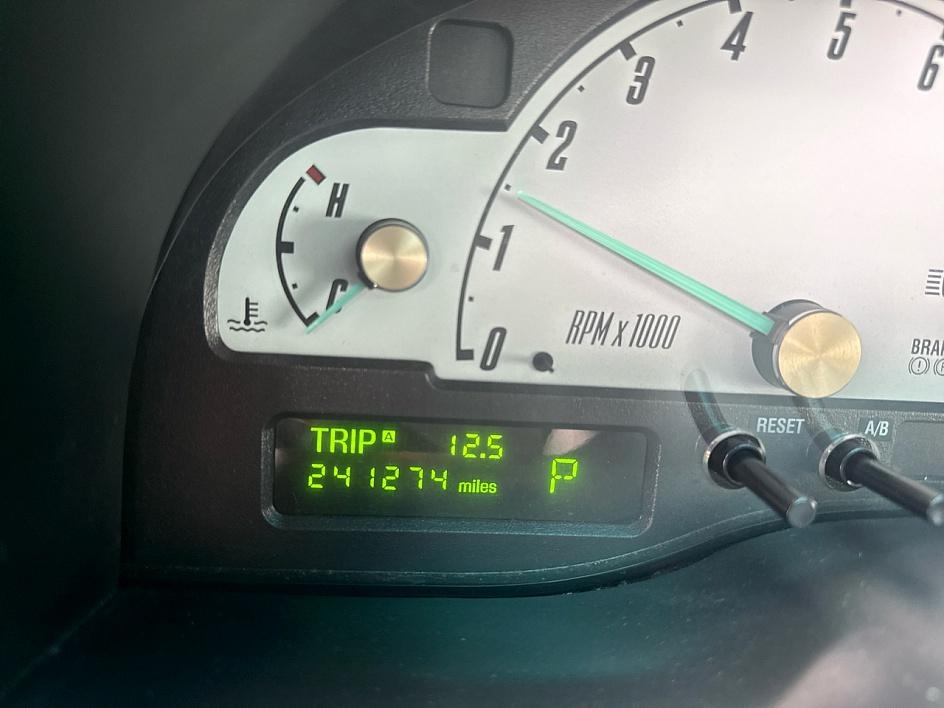 Ford Thunderbird 2dr Conv w/Hardtop Premium 2002