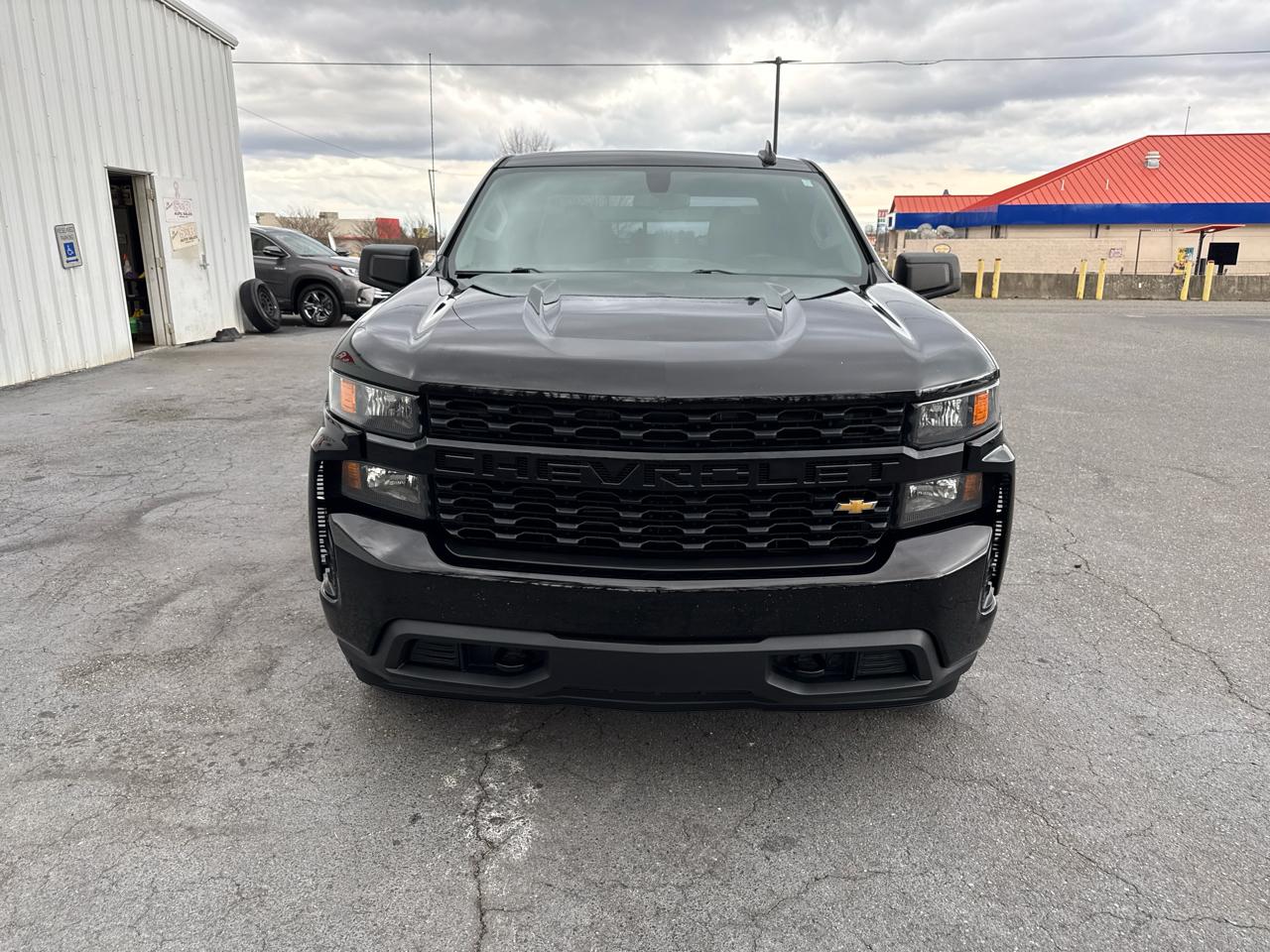 Chevrolet Silverado 1500 2WD Crew Cab 157" Custom 2020