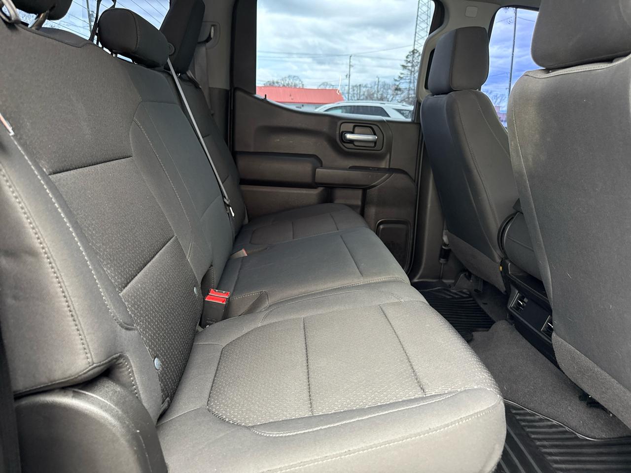 Chevrolet Silverado 1500 2WD Crew Cab 157" Custom 2020