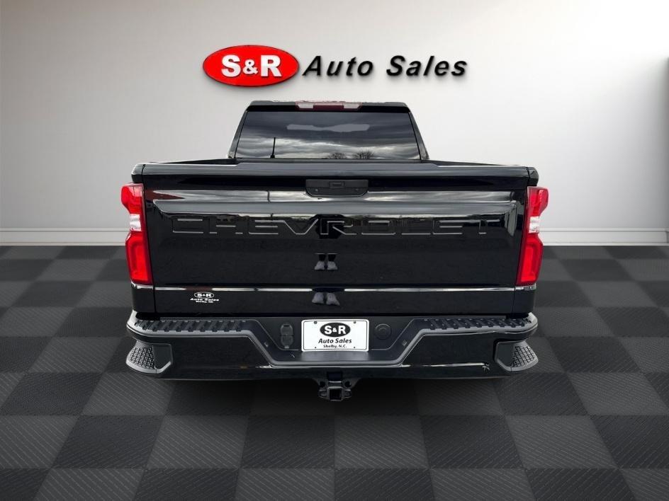 Chevrolet Silverado 1500 2WD Crew Cab 157" Custom 2020