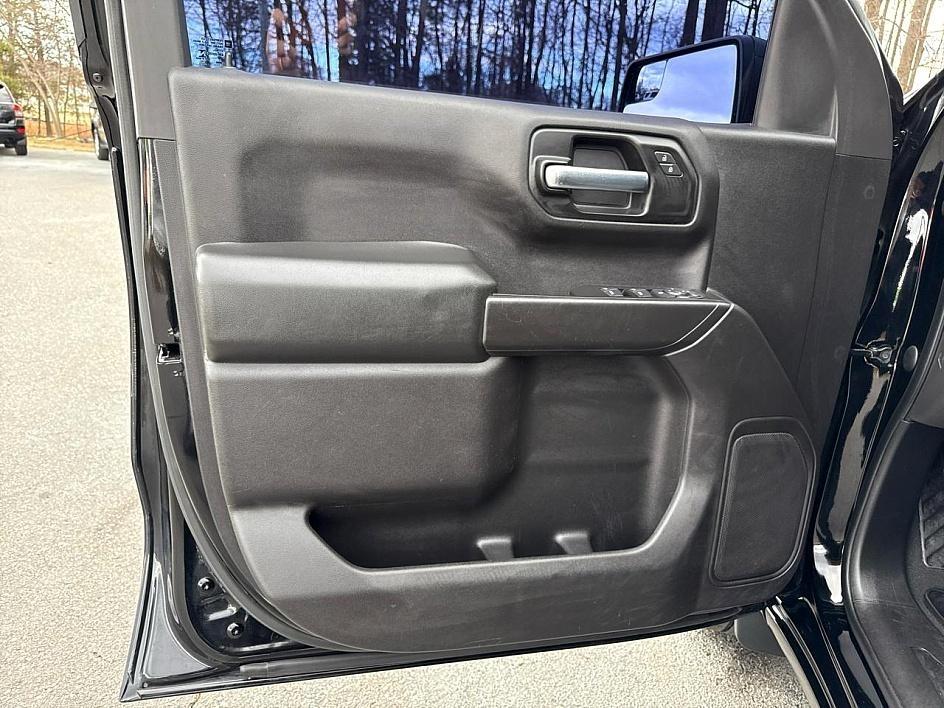 Chevrolet Silverado 1500 2WD Crew Cab 157" Custom 2020